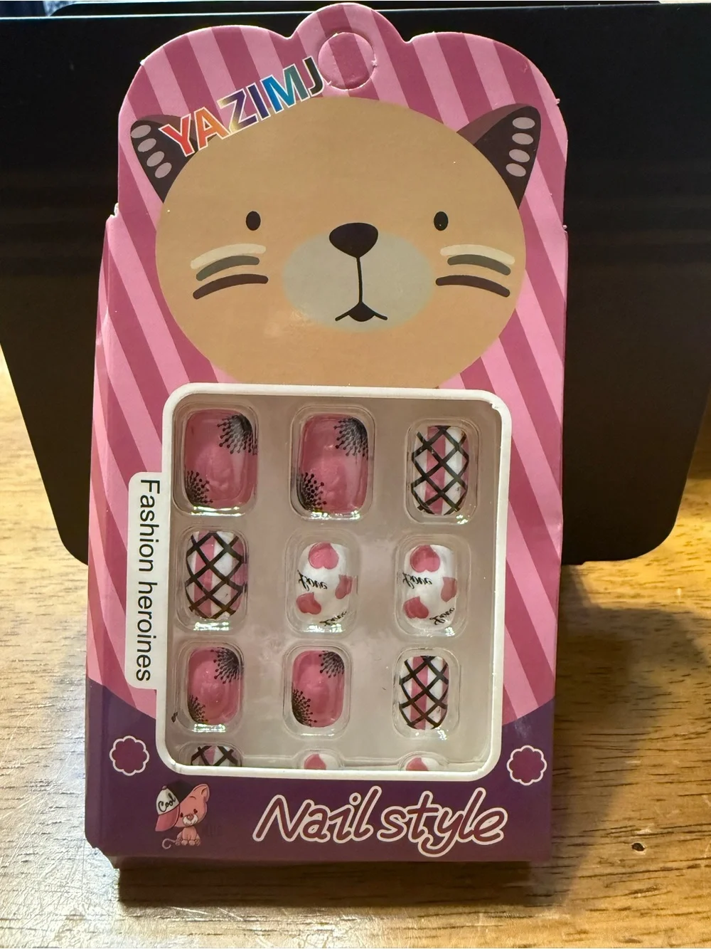 KIDS Pink Floral & Lattice Press-On Nails
